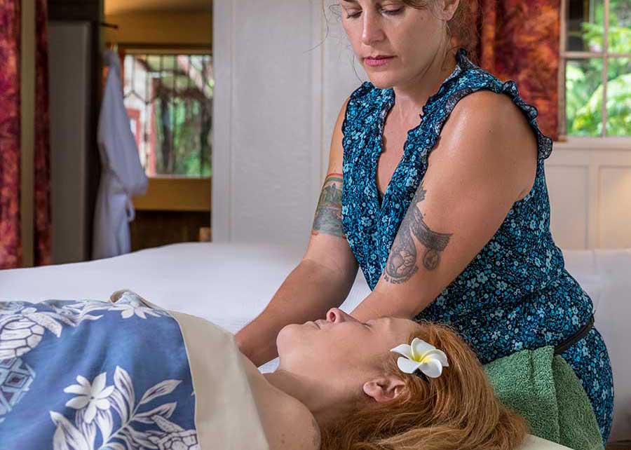 Massage in your room in Hawaii